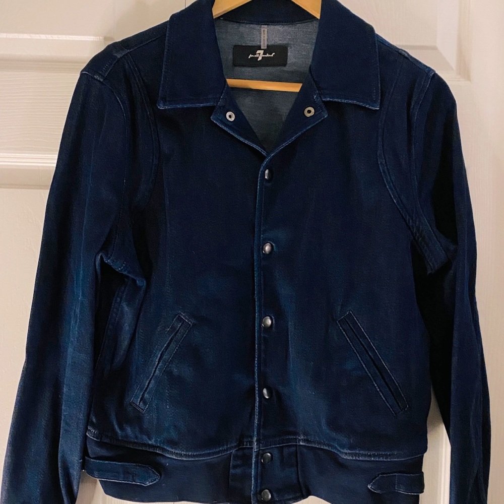 Bomber jacket | size L | 90% cotton, 3% spandex | lifestyle influencer